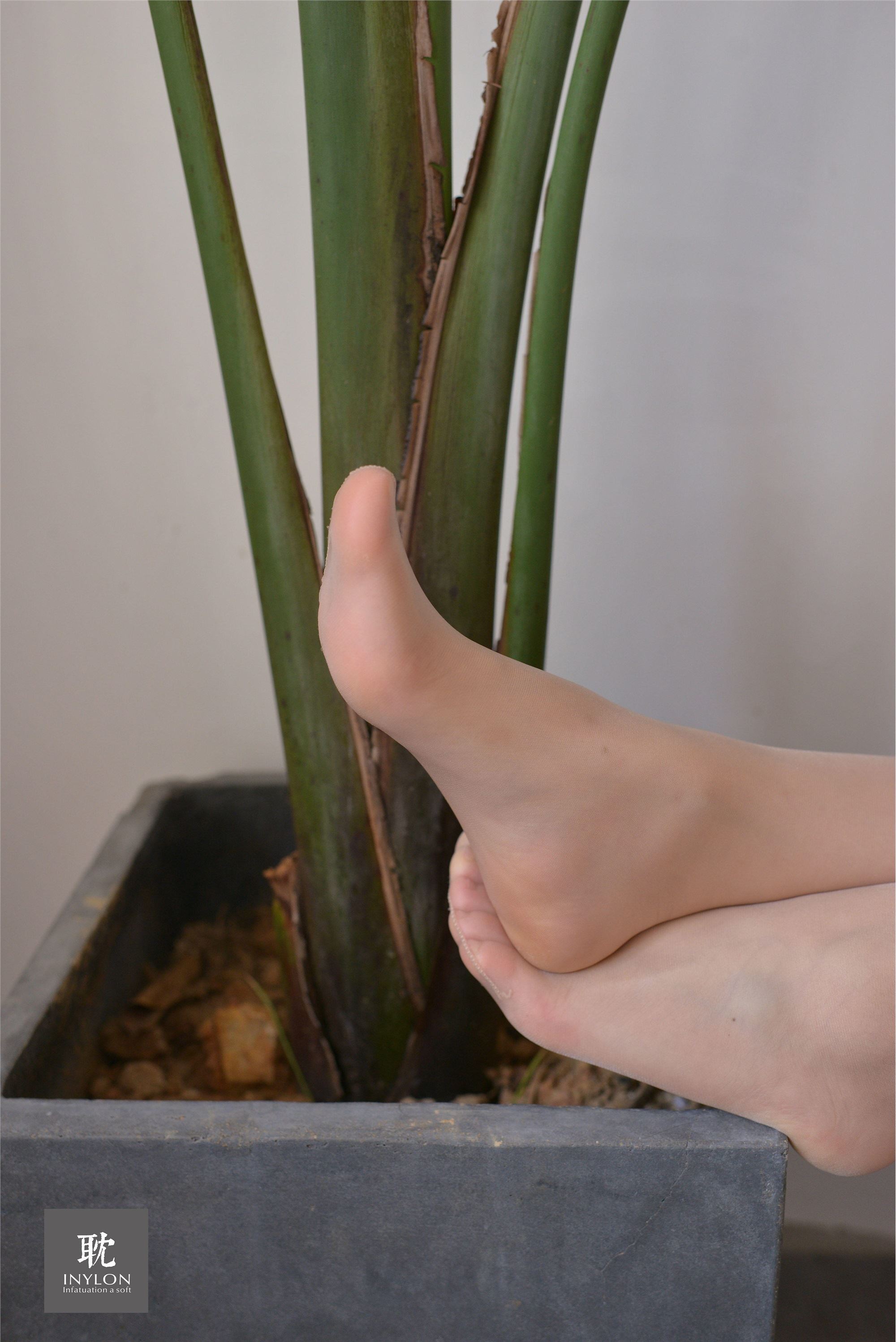 IESS异思趣向《普惠集233》- 模特：小婕《安静的小婕2》